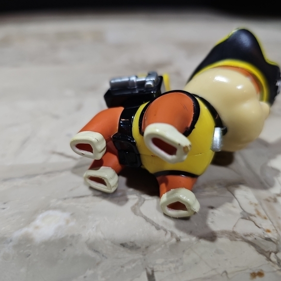 PAW PATROL PIRATE PUP RUBBLE Action Figure - - Picture 5 of 6
